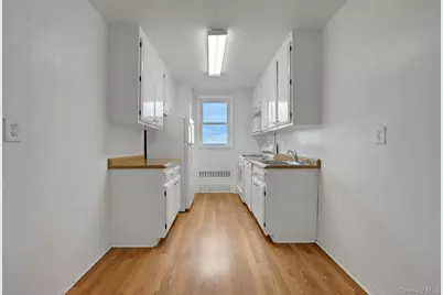 14 Westview Avenue #310, Tuckahoe, NY 10707 - Photo 13