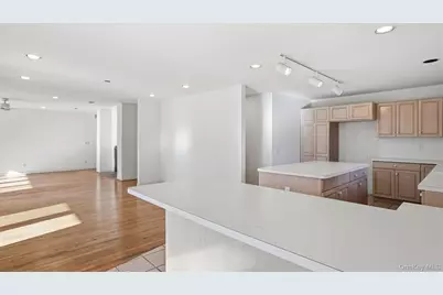 103 Middle Pond Road, Southampton, NY 11968 - Photo 11