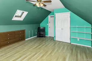 45 Chase Ln, Levittown, NY 11756 - Photo 13