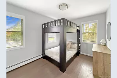 31 Highland Road, Southampton, NY 11968 - Photo 13