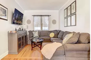 1004 Wool Ave, Franklin Square, NY 11010 - Photo 5