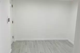 1004 Wool Ave, Franklin Square, NY 11010 - Photo 7