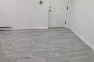 1004 Wool Ave, Franklin Square, NY 11010 - Photo 25