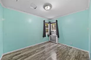 7 East Ct, Bethpage, NY 11714 - Photo 13