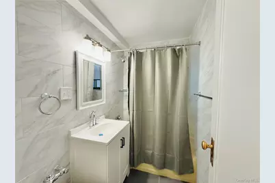 1938 E Tremont Avenue #5B, Bronx, NY 10462 - Photo 11