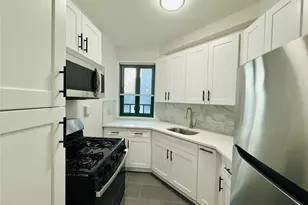 1938 E Tremont Ave, Bronx, NY 10462 - Photo 1