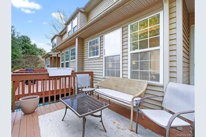 510 Somerset Court, Fishkill, NY 12524 - Photo 21