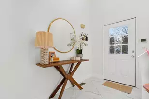 510 Somerset Ct, Fishkill, NY 12524 - Photo 3