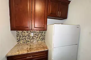 43 Bronx River Rd, Yonkers, NY 10704 - Photo 9