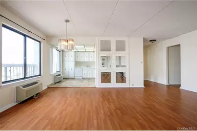 400 High Point #Penthouse 4, Hartsdale, NY 10530 - Photo 5