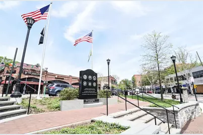 400 High Point #Penthouse 4, Hartsdale, NY 10530 - Photo 37