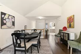 28 Steven Cir, Dix Hills, NY 11746 - Photo 9