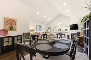 28 Steven Cir, Dix Hills, NY 11746 - Photo 11