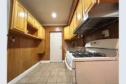 30-15 82nd Street, East Elmhurst, NY 11370 - Photo 17