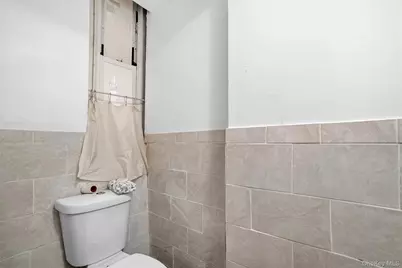 251 Valentine Lane, Yonkers, NY 10705 - Photo 43