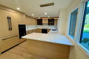 17 Heather Dr, Remsenburg, NY 11960 - Photo 5