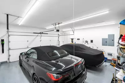 304 Aerie Court, Manhasset, NY 11030 - Photo 29