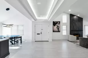 304 Aerie Ct, Manhasset, NY 11030 - Photo 5