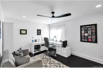 304 Aerie Court, Manhasset, NY 11030 - Photo 43