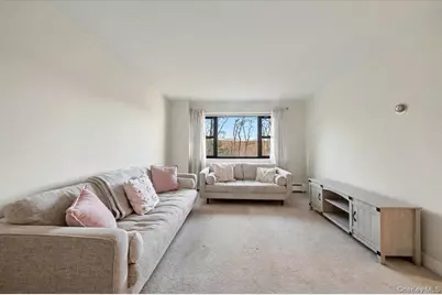 505 Central Avenue #725, White Plains, NY 10606 - Photo 5