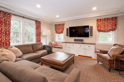 18 Vine Street, Bronxville, NY 10708 - Photo 13