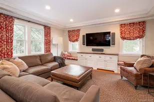 18 Vine St, Bronxville, NY 10708 - Photo 13