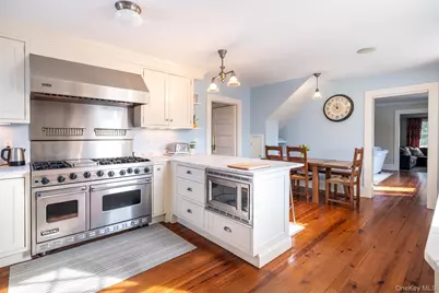 18 Vine Street, Bronxville, NY 10708 - Photo 5