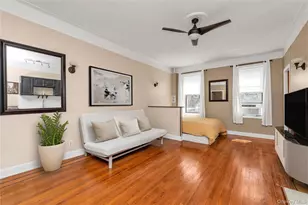 160-15 Powells Cove Blvd, Whitestone, NY 11357 - Photo 1