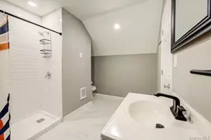 8 Carl Pl, New Windsor, NY 12553 - Photo 15