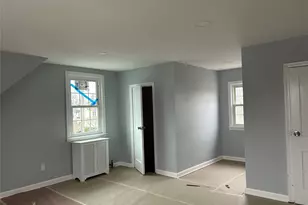 42 Princeton St, Valley Stream, NY 11580 - Photo 11