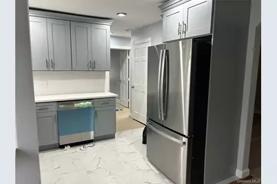 42 Princeton Street, Valley Stream, NY 11580 - Photo 9