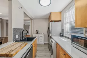 251-75 61st Ave, Little Neck, NY 11362 - Photo 13