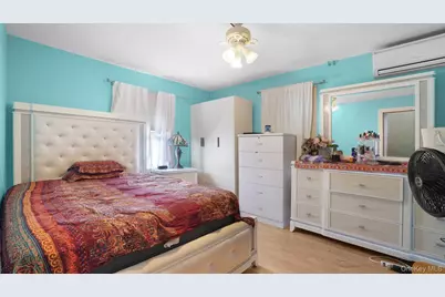 24827 88th Drive, Bellerose, NY 11426 - Photo 9