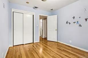 15 Baylis Pl, Lynbrook, NY 11563 - Photo 29