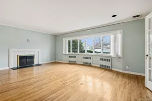 15 Baylis Pl, Lynbrook, NY 11563 - Photo 11