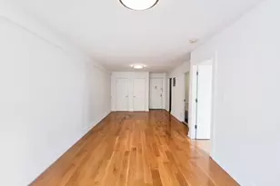 142-20 Franklin Ave, Flushing, NY 11355 - Photo 15