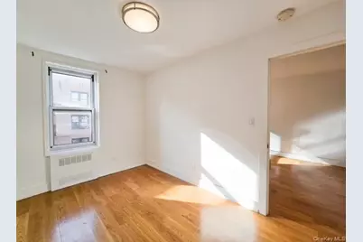 14220 Franklin Avenue #6E, Flushing, NY 11355 - Photo 9