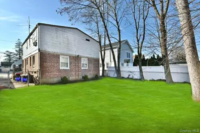 529 Stratford Road, West Hempstead, NY 11550 - Photo 7