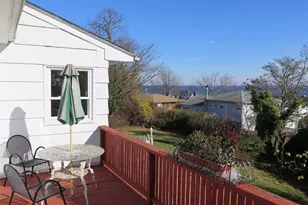 25 Winchester Oval, New Rochelle, NY 10805 - Photo 11