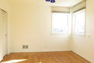 25 Winchester Oval, New Rochelle, NY 10805 - Photo 9