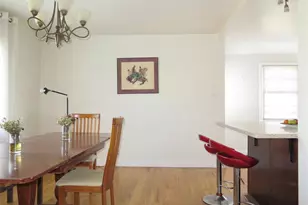 25 Winchester Oval, New Rochelle, NY 10805 - Photo 7