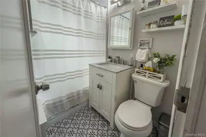 202 Emerson Place, Valley Stream, NY 11580 - Photo 27