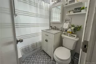 202 Emerson Pl, Valley Stream, NY 11580 - Photo 27