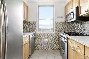 118-17 Union Tpke, Forest Hills, NY 11375 - Photo 3