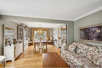 80 Fairview Avenue, Islip Terrace, NY 11752 - Photo 21