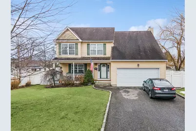 80 Fairview Avenue, Islip Terrace, NY 11752 - Photo 1