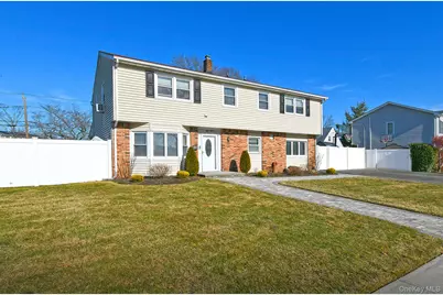 53 Clay Lane, Levittown, NY 11756 - Photo 1