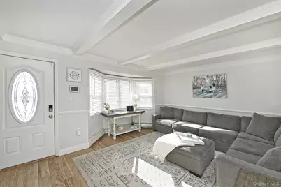 53 Clay Lane, Levittown, NY 11756 - Photo 7