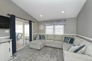 53 Clay Ln, Levittown, NY 11756 - Photo 15