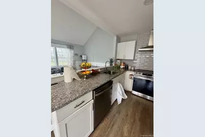 332 Commack Road, Shirley, NY 11967 - Photo 5